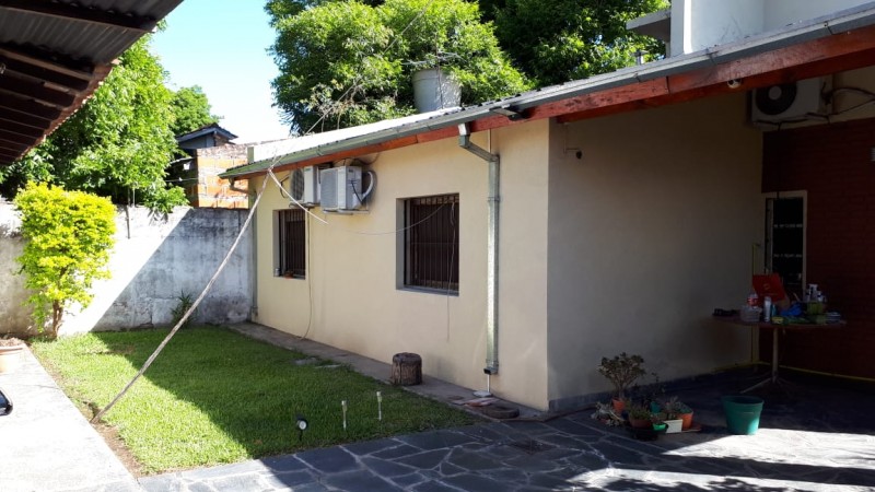 Figueroa Alcorta 1649 -Boulogne - Casa 3 dormitorios