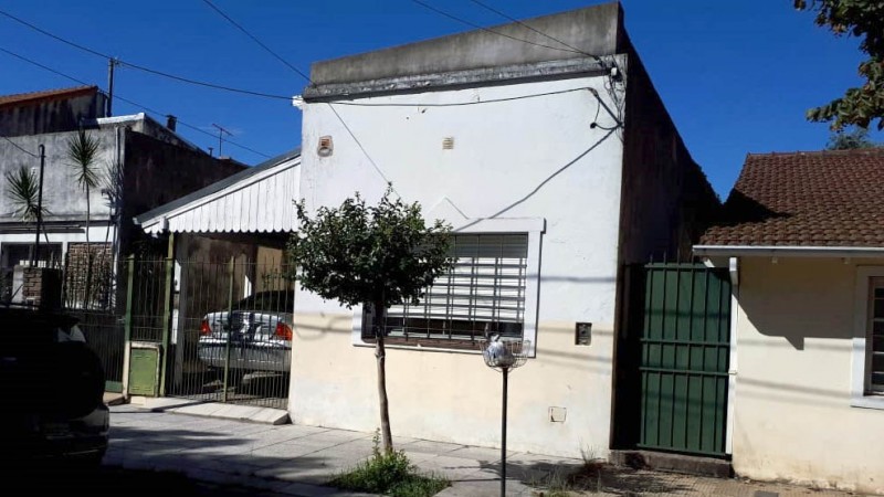 Foto Casa en Venta en San Isidro, Buenos Aires - U$D 190.000 - pix2501888 - BienesOnLine