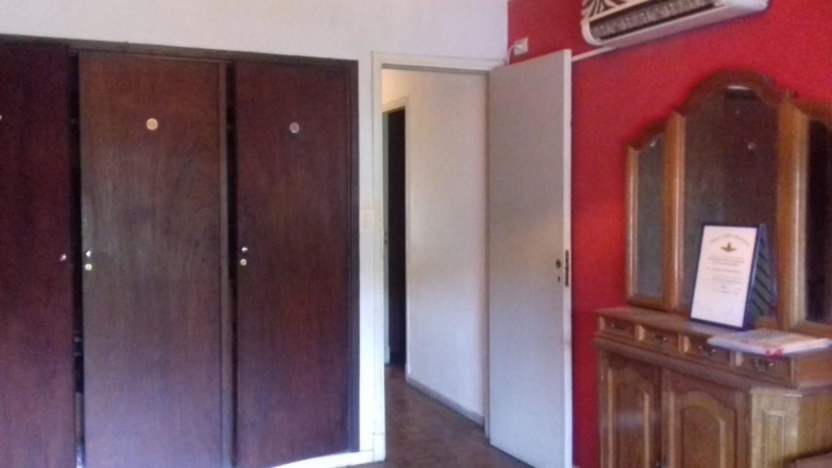 Av. del Libertador 16607. Duplex 5 ambientes.