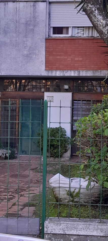 PAVON 2438 BECCAR - DUPLEX A ACTUALIZAR EXCELENTE ZONA