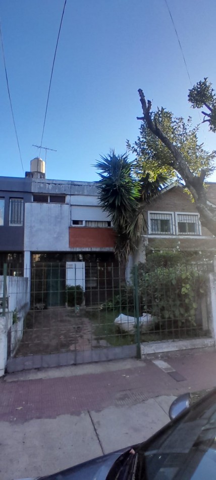 PAVON 2438 BECCAR - DUPLEX A ACTUALIZAR EXCELENTE ZONA