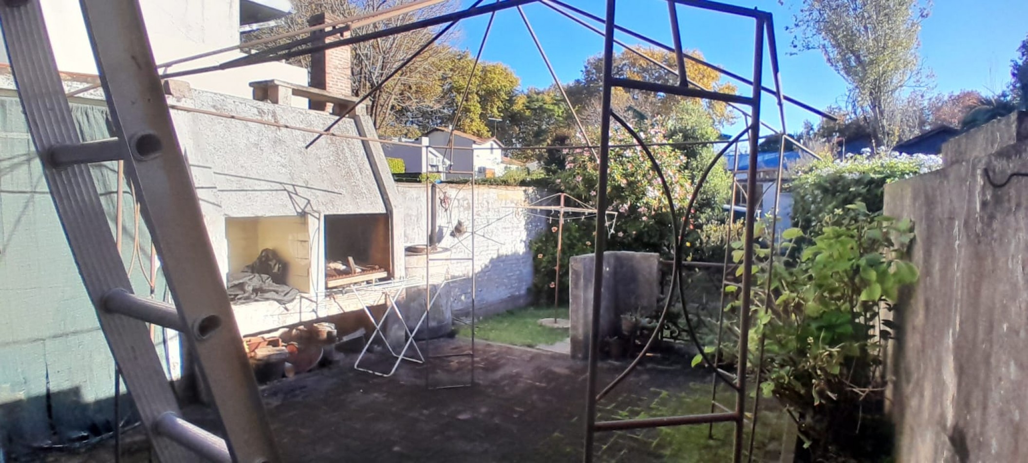 PAVON 2438 BECCAR - DUPLEX A ACTUALIZAR EXCELENTE ZONA