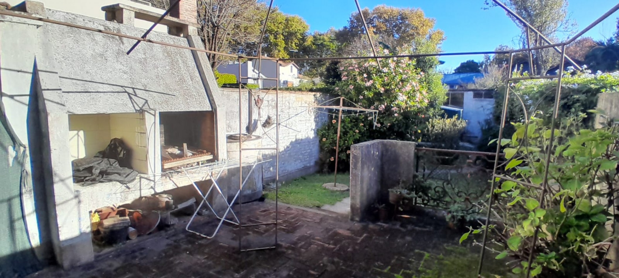PAVON 2438 BECCAR - DUPLEX A ACTUALIZAR EXCELENTE ZONA