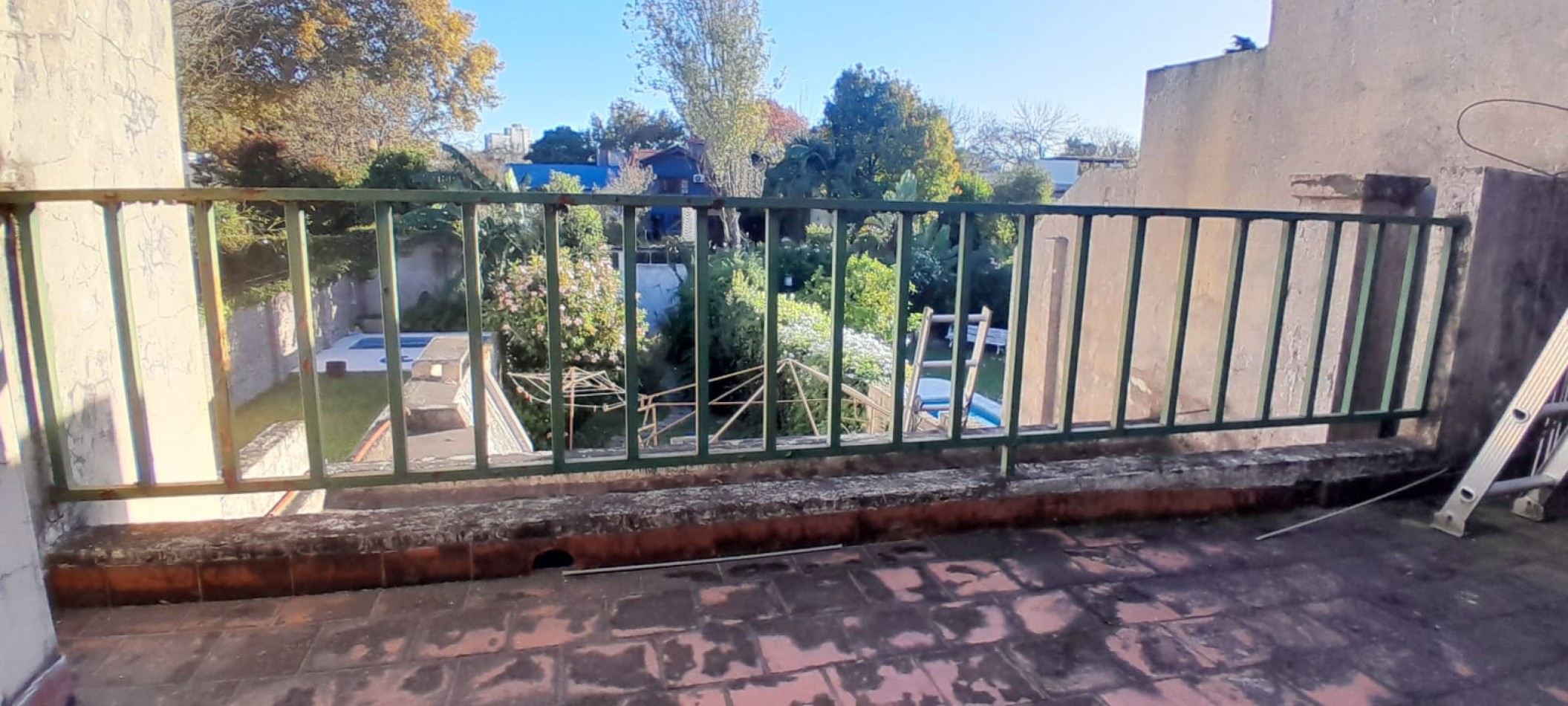 PAVON 2438 BECCAR - DUPLEX A ACTUALIZAR EXCELENTE ZONA