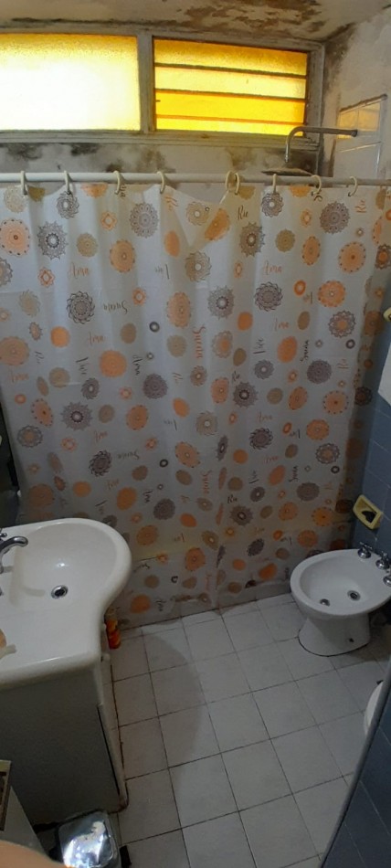 PAVON 2438 BECCAR - DUPLEX A ACTUALIZAR EXCELENTE ZONA