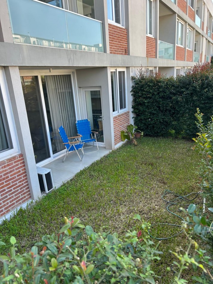 Barrio Villa Los Remeros. Alquiler 2 amb c/coch y jardin