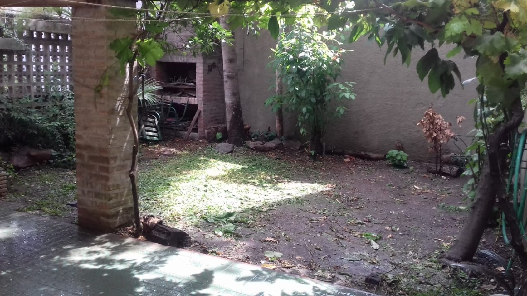 Av del Libertador 16.607. Duplex 3 dormitorios