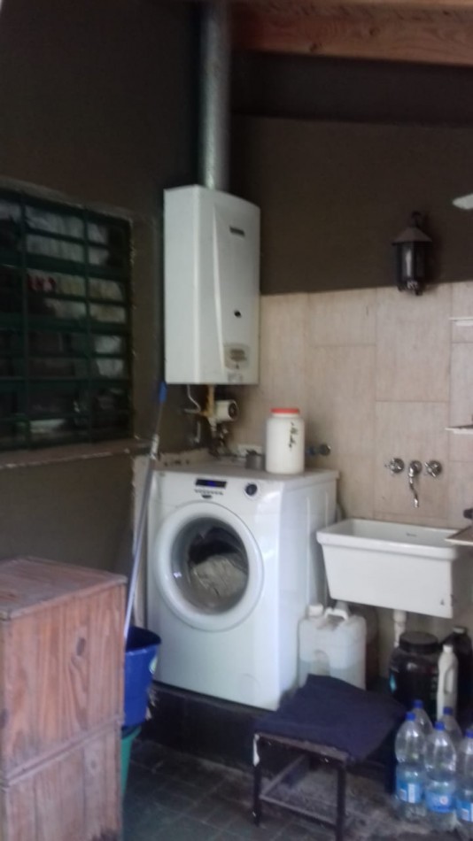 Av del Libertador 16.607. Duplex 3 dormitorios