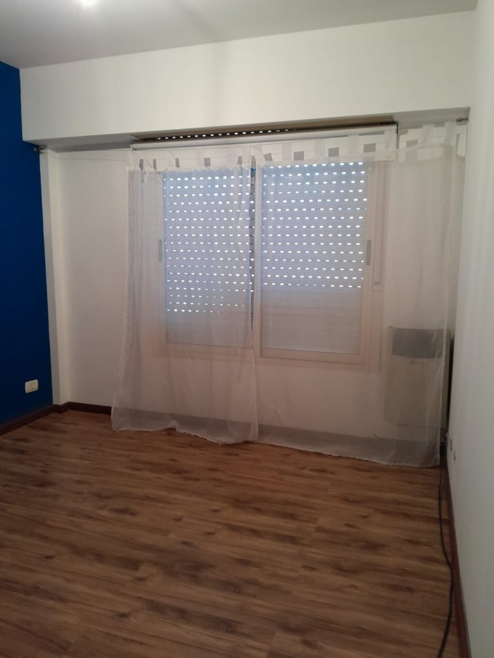 General Paz 1282. Depto 3 ambientes
