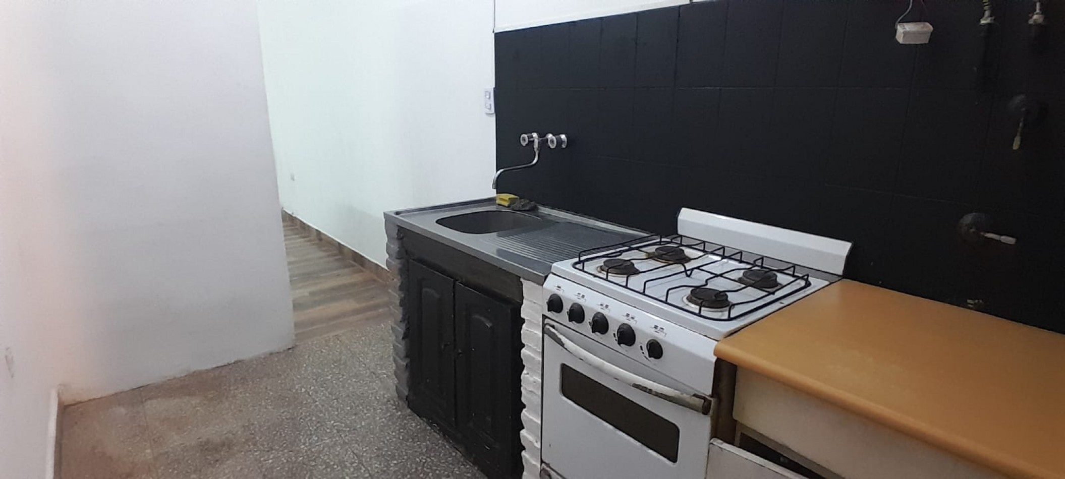 Belgrano 1011, San Fernando. Monoambiente