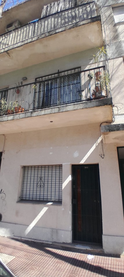 Belgrano 1011, San Fernando. Monoambiente