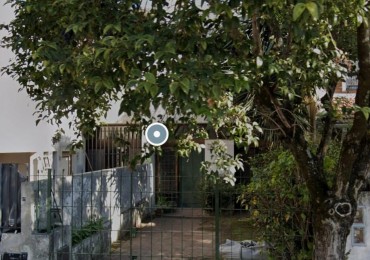 DUPLEX A ACTULIZAR EXCELENTE ZONA