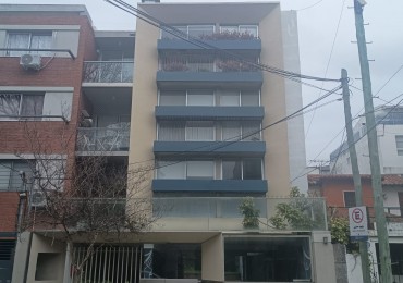 GP424 - 1er piso con cochera - San Isidro